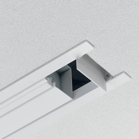 Metroplan Eyeline  In-Ceiling Recess Mounting Frame for use with Rollfix Screens